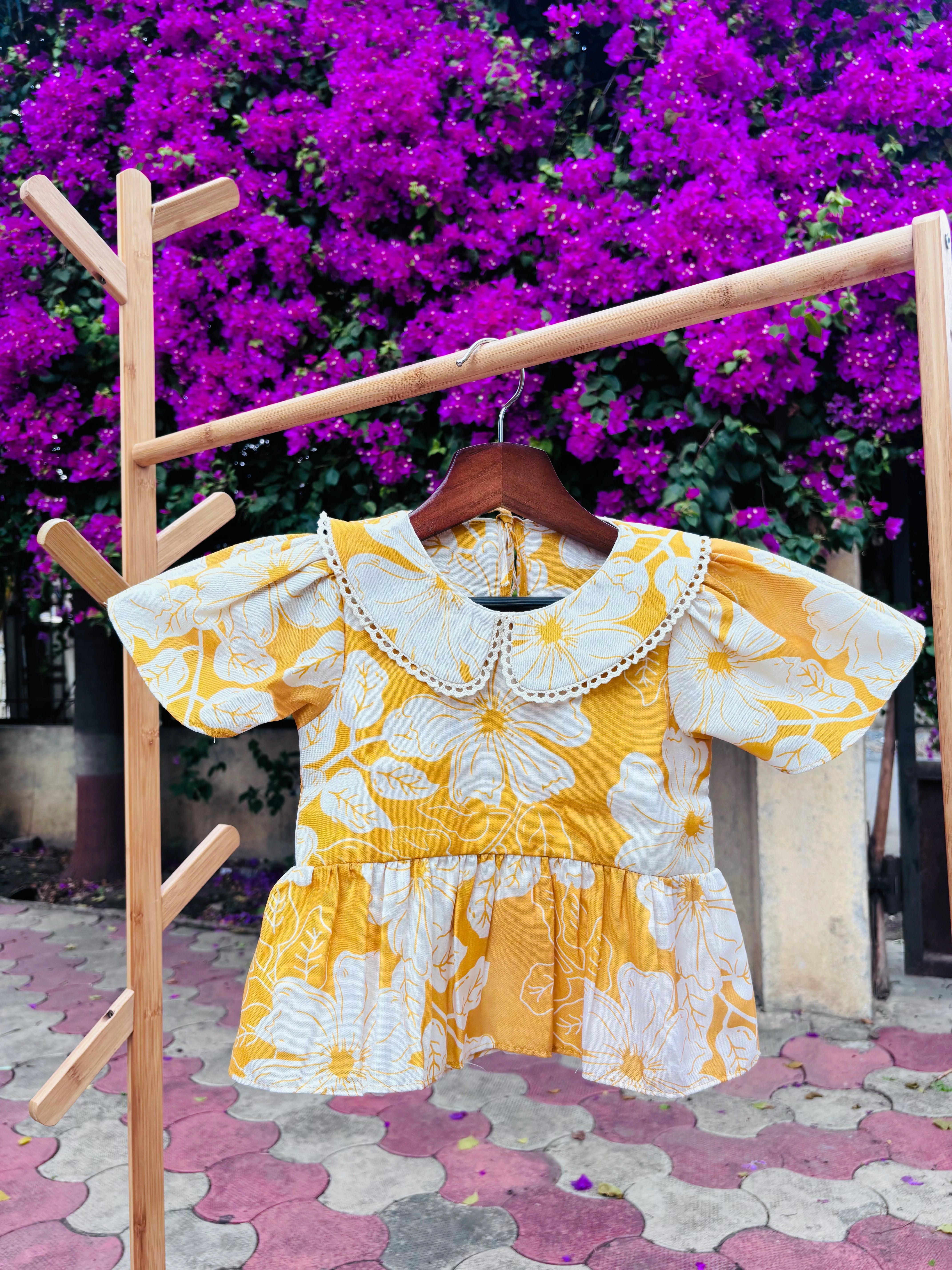Golden Daisy Collar Top