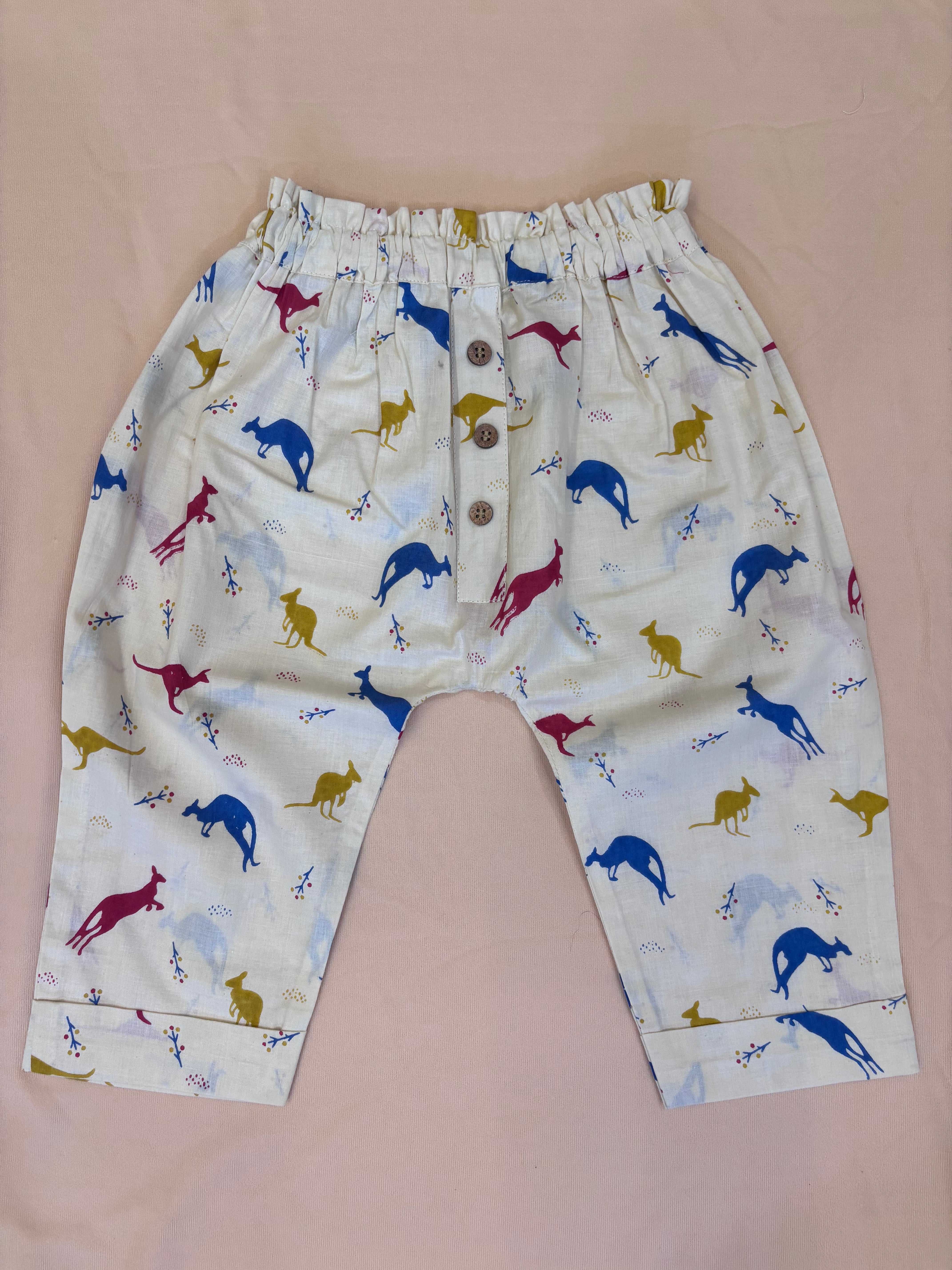 Outback Tales Luxe Co-ord Set (Kangaroo Print Cotton Set)