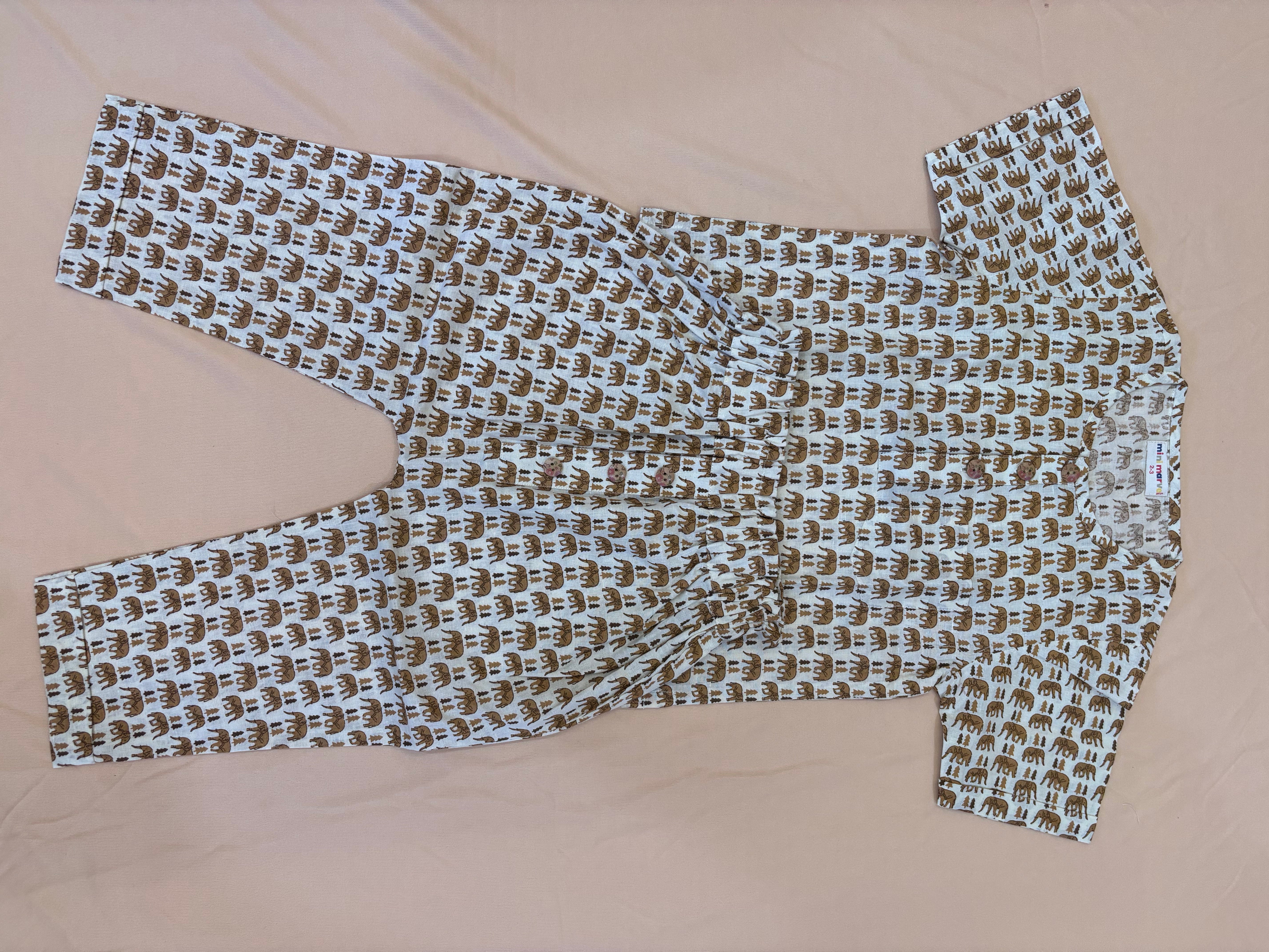 Elephant Royale Signature Set