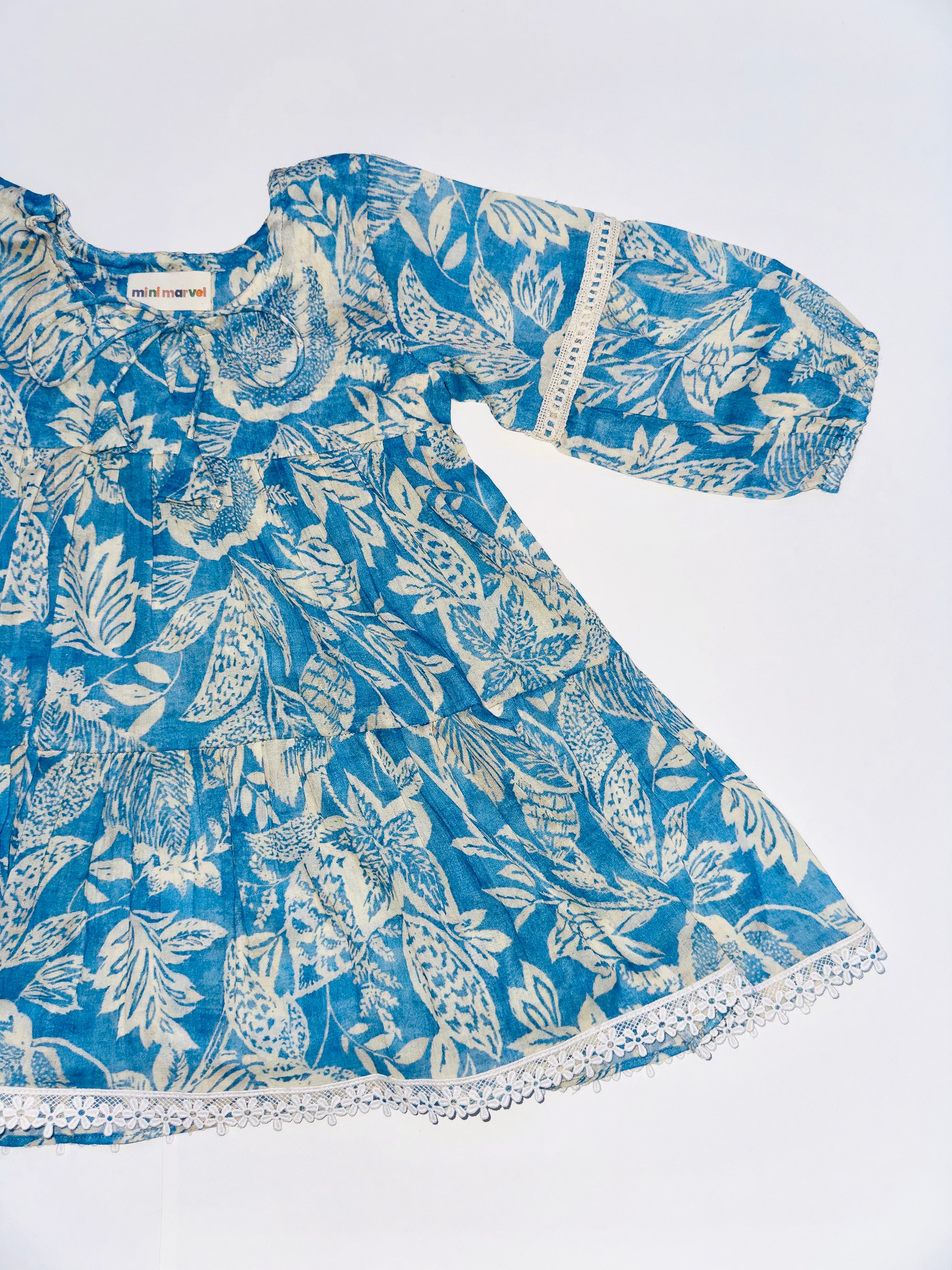 Ocean Dream Dress for Girls with Blue Ocean-Inspired Print and Lace Details