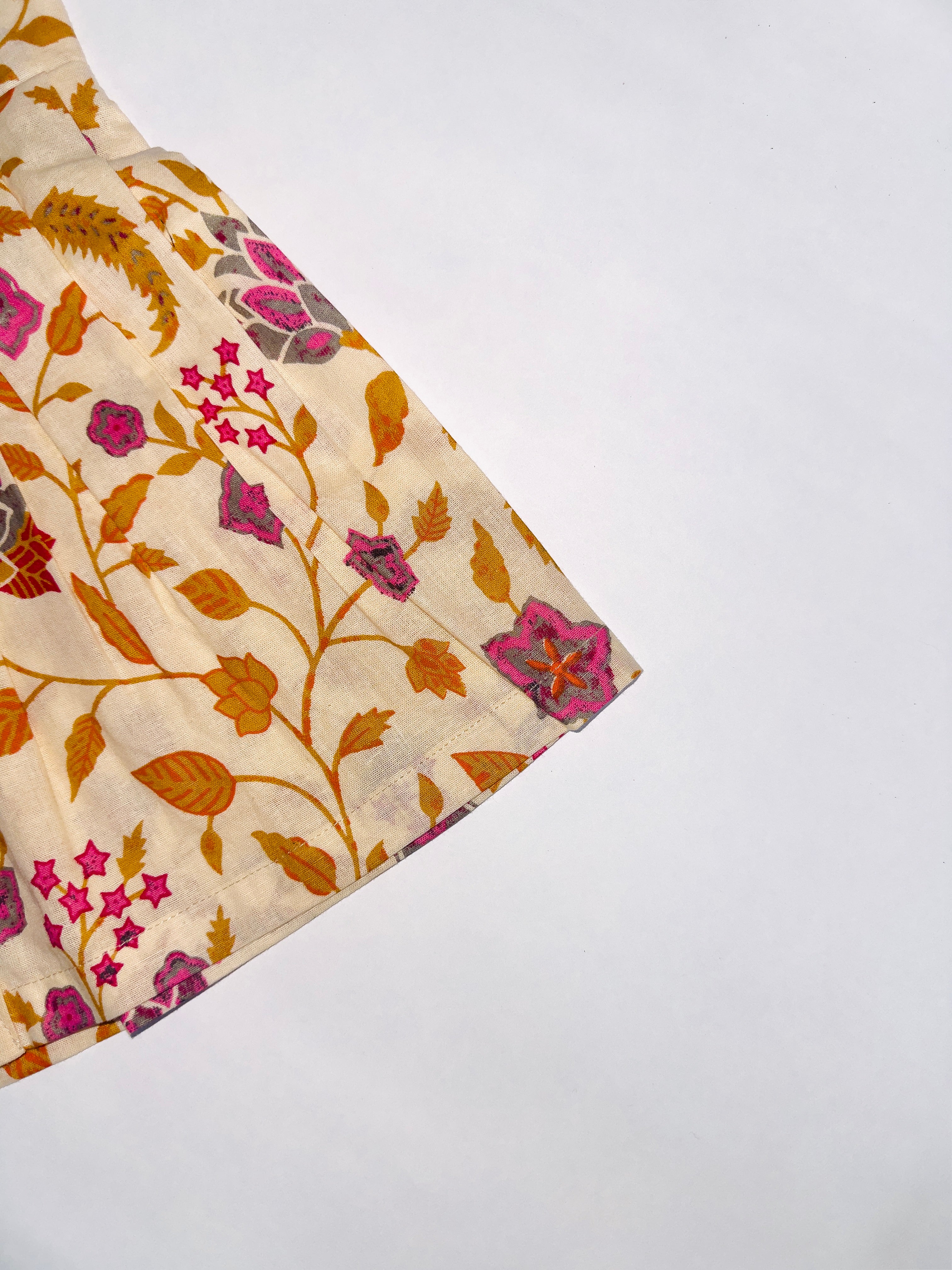 Stylish printed top and pant set for baby girls