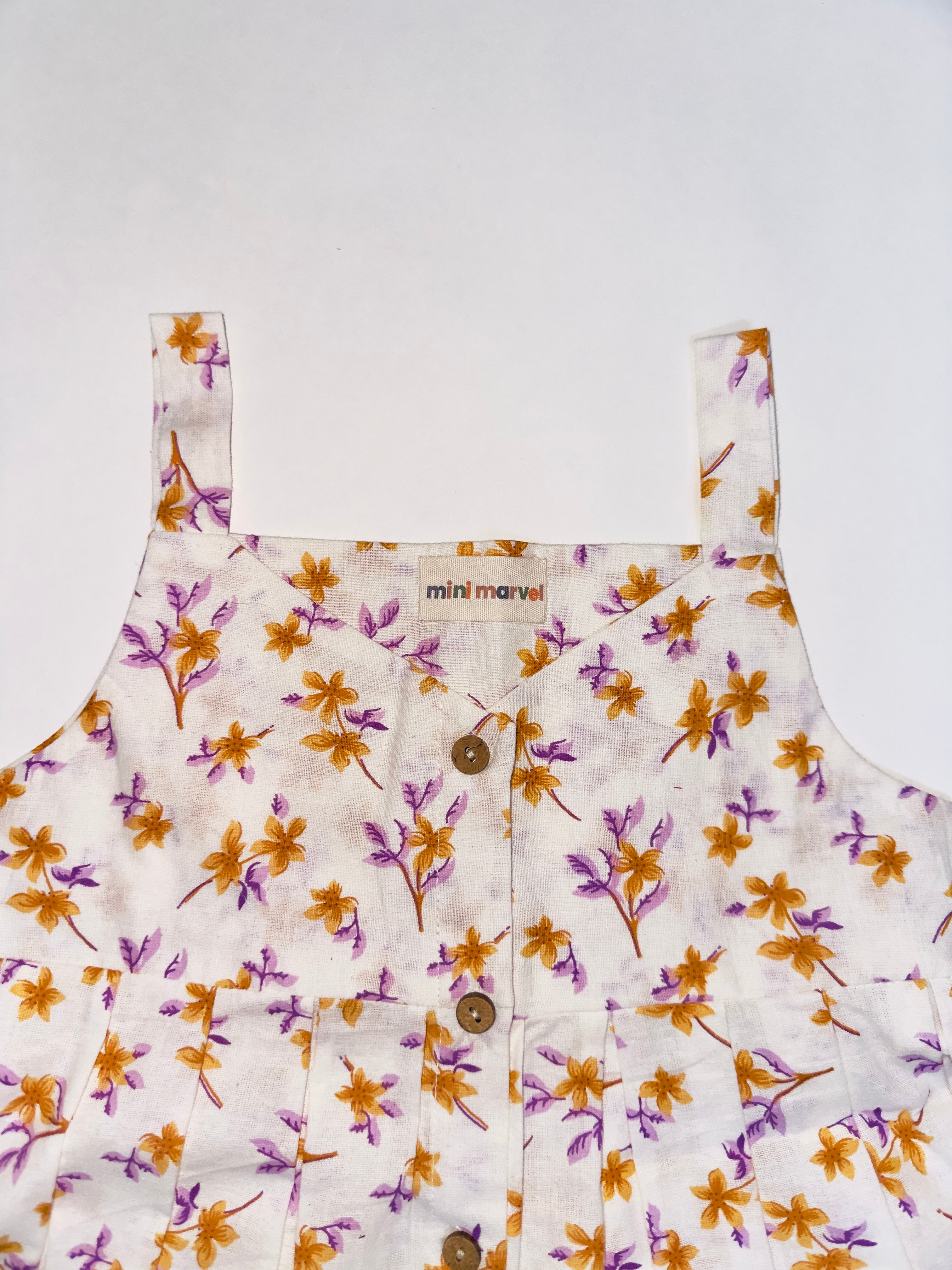 Sleeveless baby girl floral top with matching pants