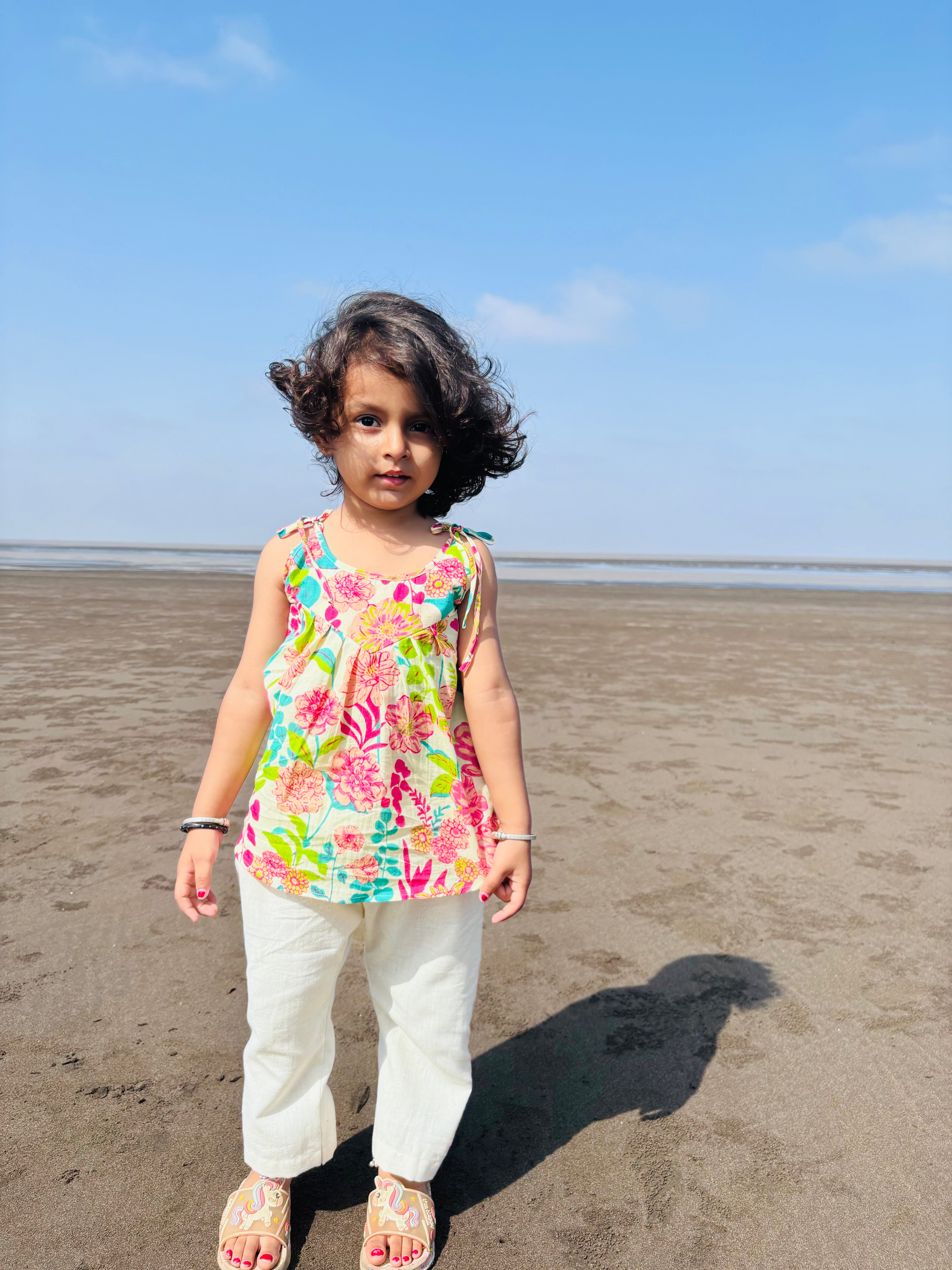 Mini Marvel girls summer outfit with flower design