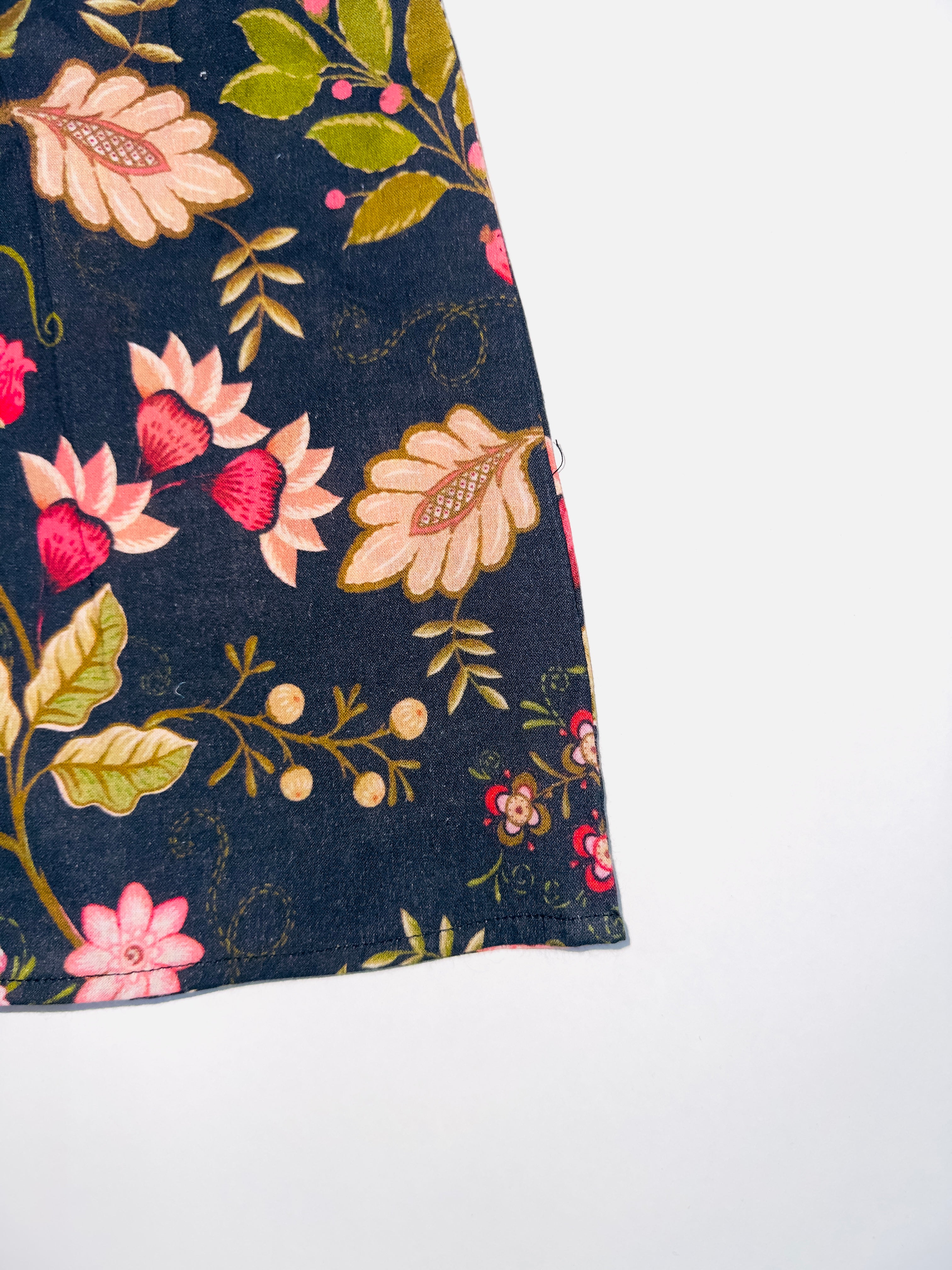 Blooming Grace Dress with Vibrant Floral Prints and Lace Sleeves