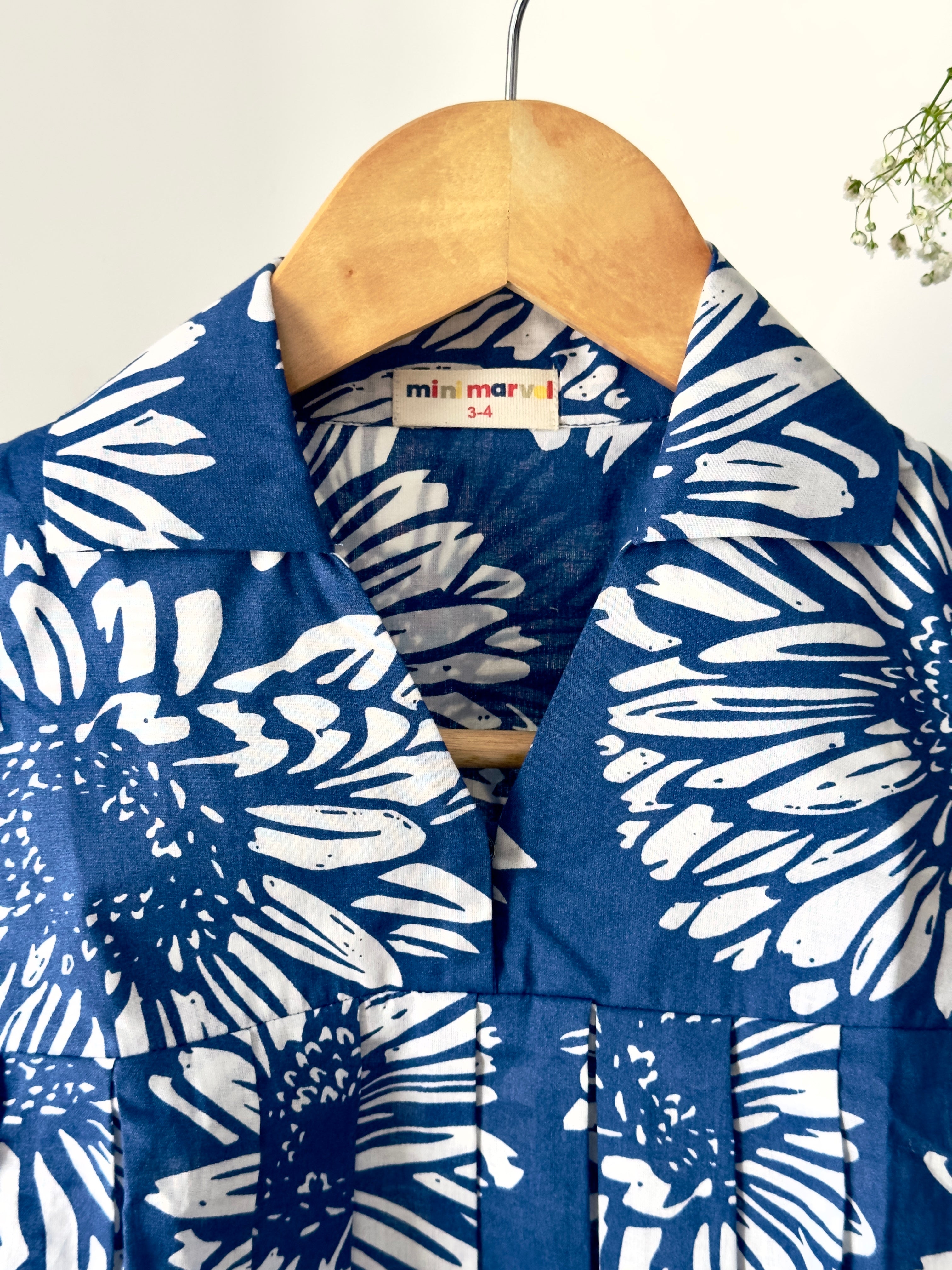 Girls cotton matching set with floral pattern