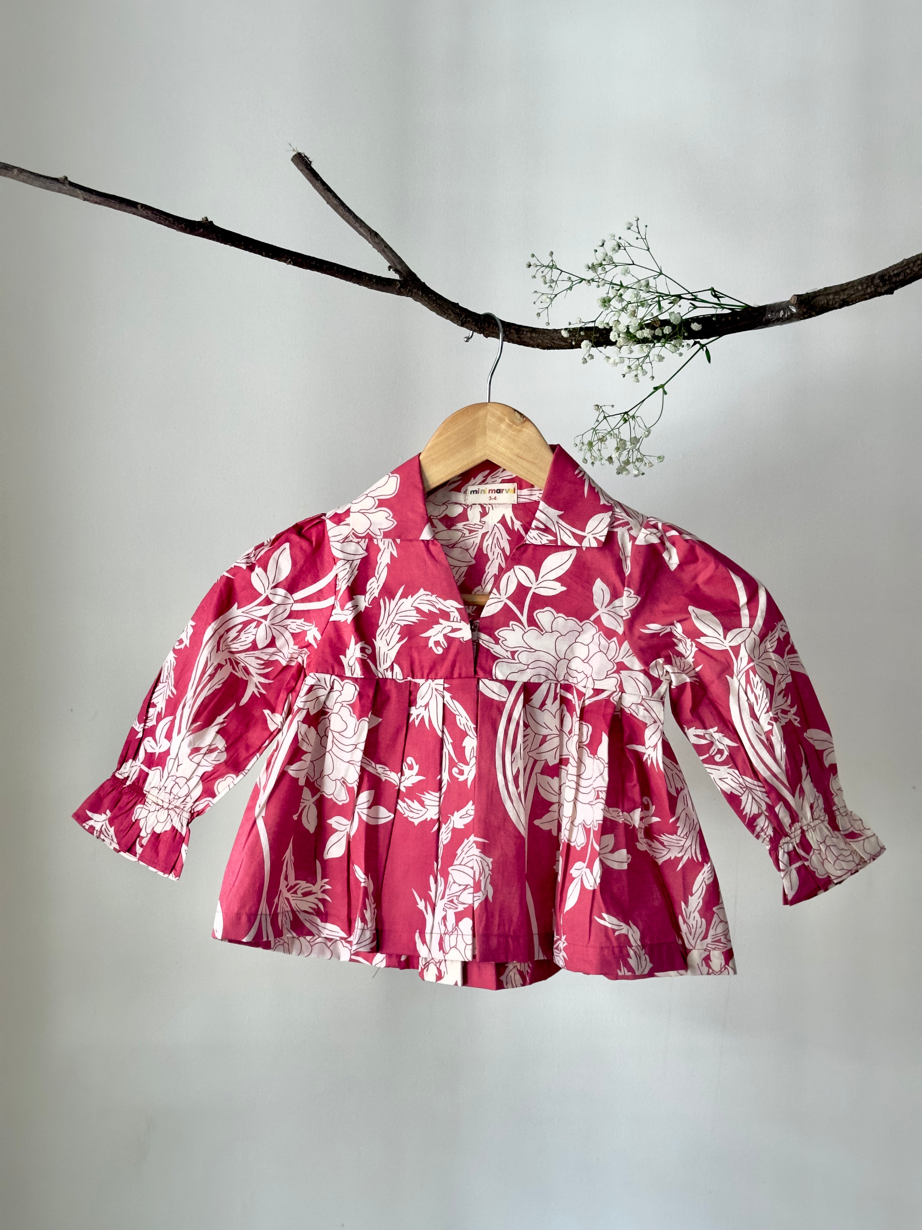 Cute baby girl co-ord set with printed top and pants