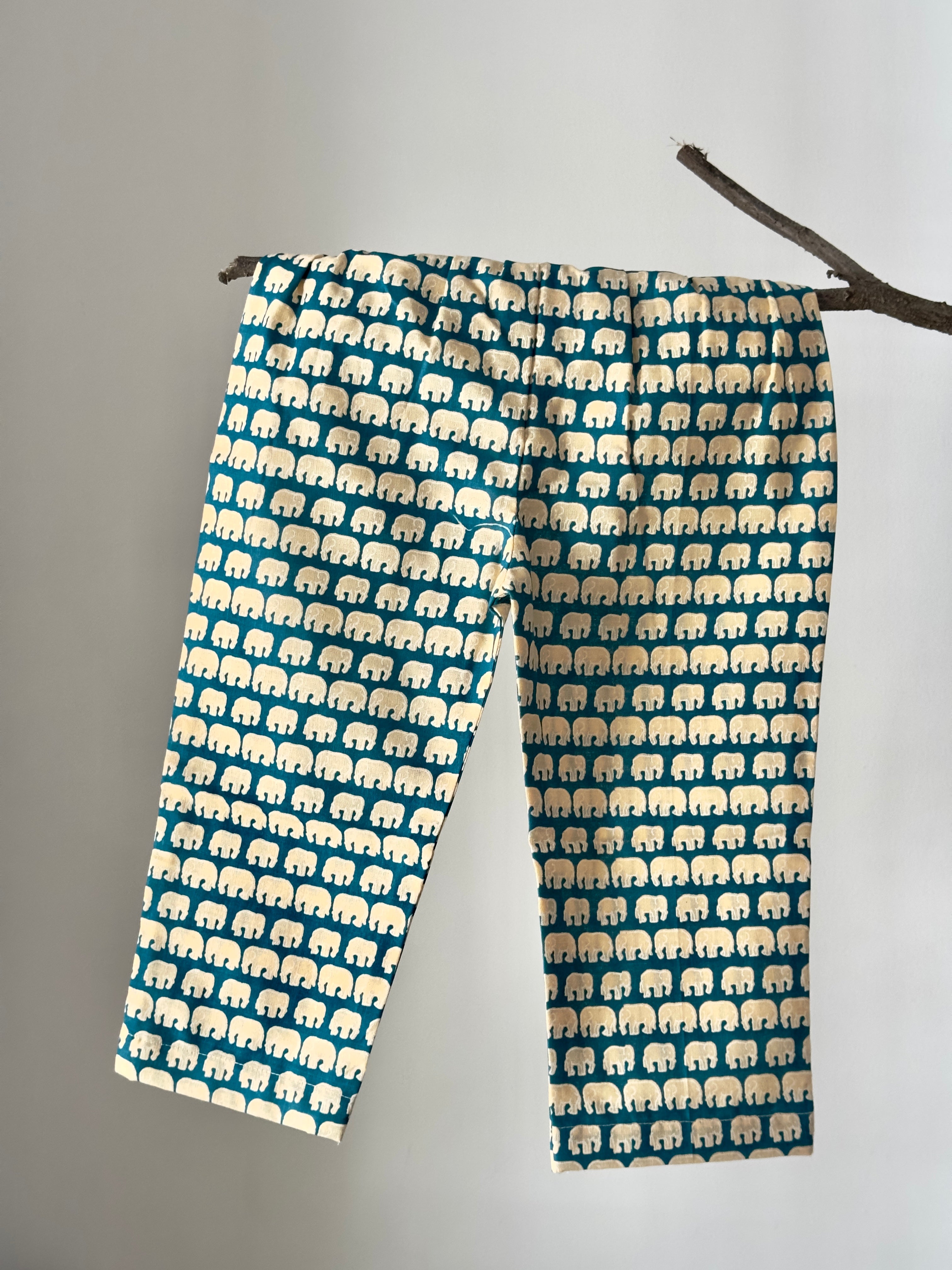 cotton co-ord set with teal elephant print – top and bottom.