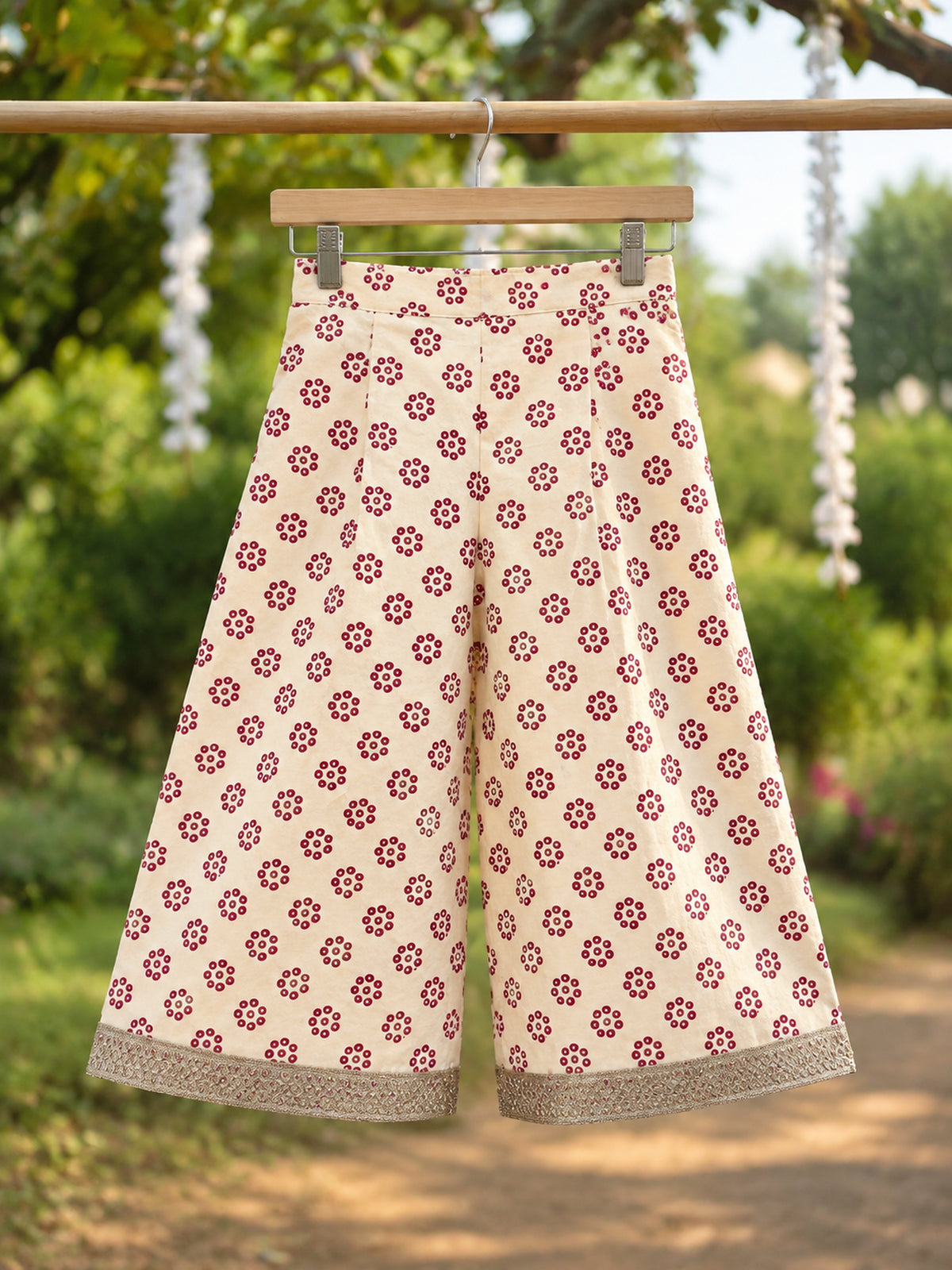 Ivory Crimson Blossom 3-Piece Set