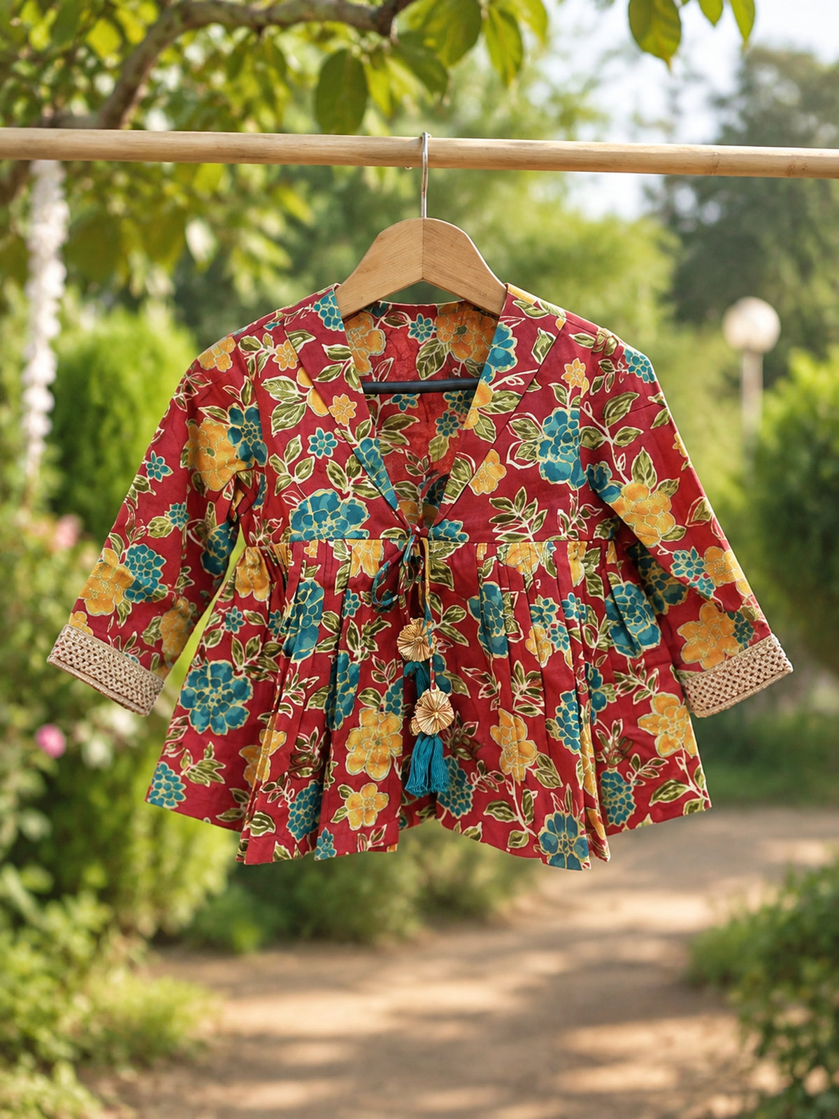 Scarlet Garden Royale 3-Piece Ethnic Set