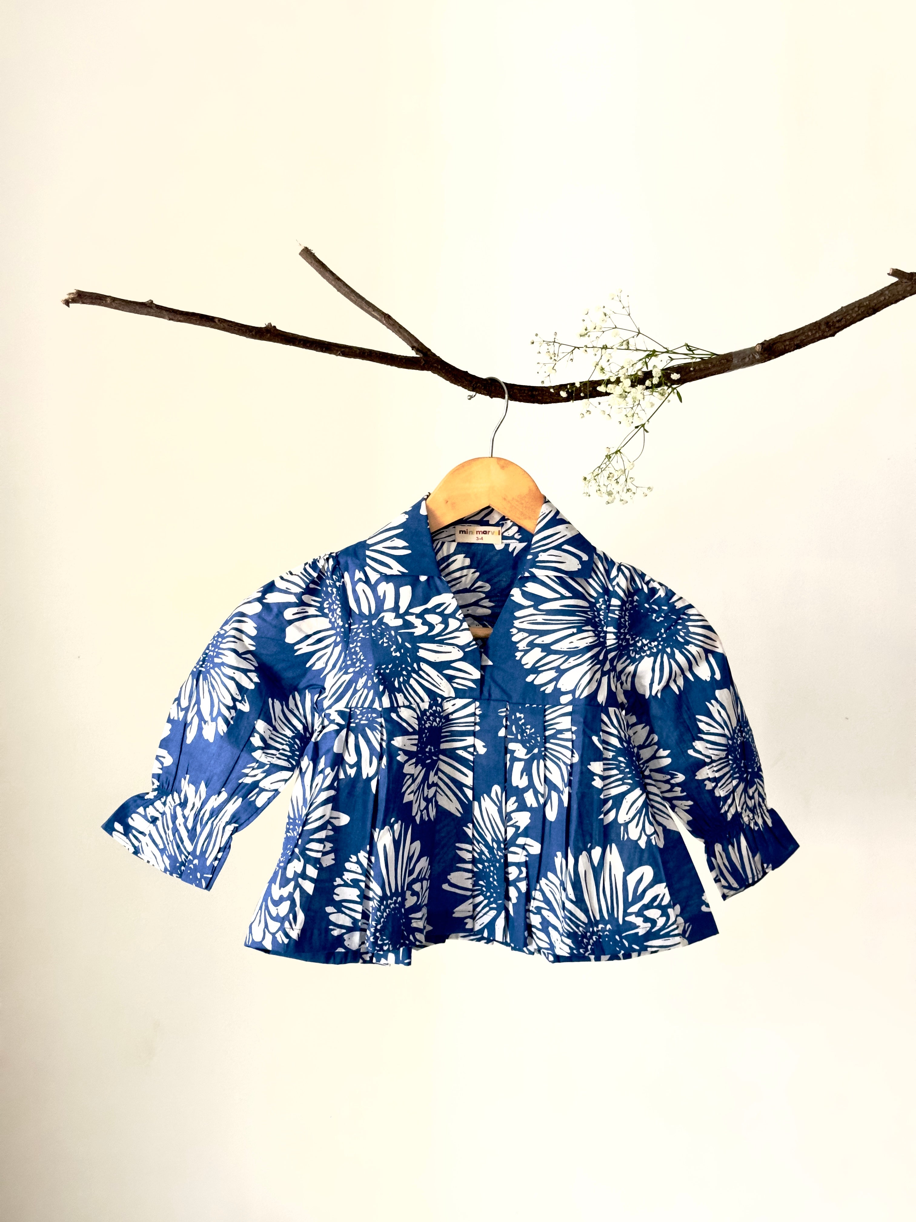 Girls cotton matching set with floral pattern