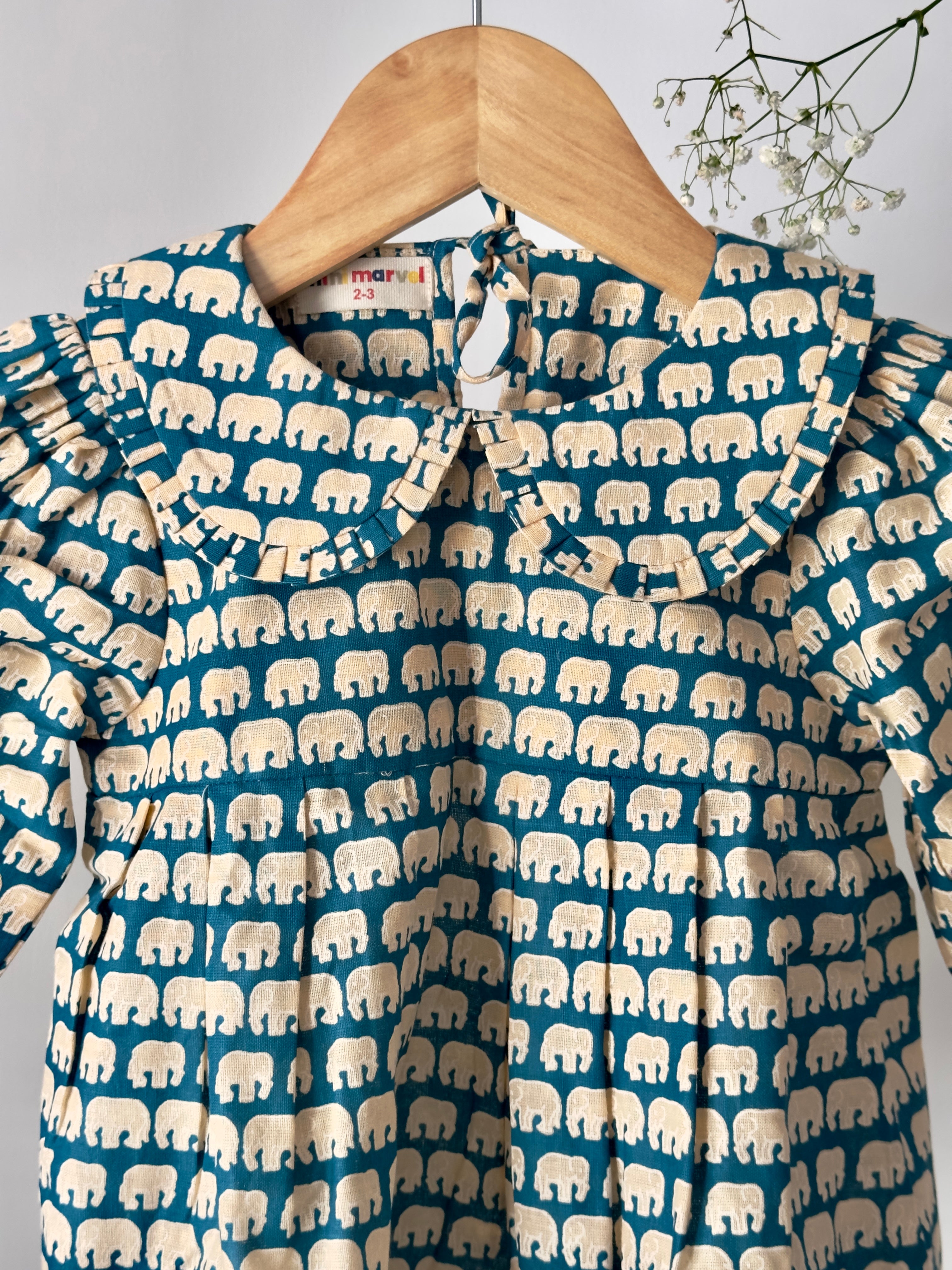 cotton co-ord set with teal elephant print – top and bottom.