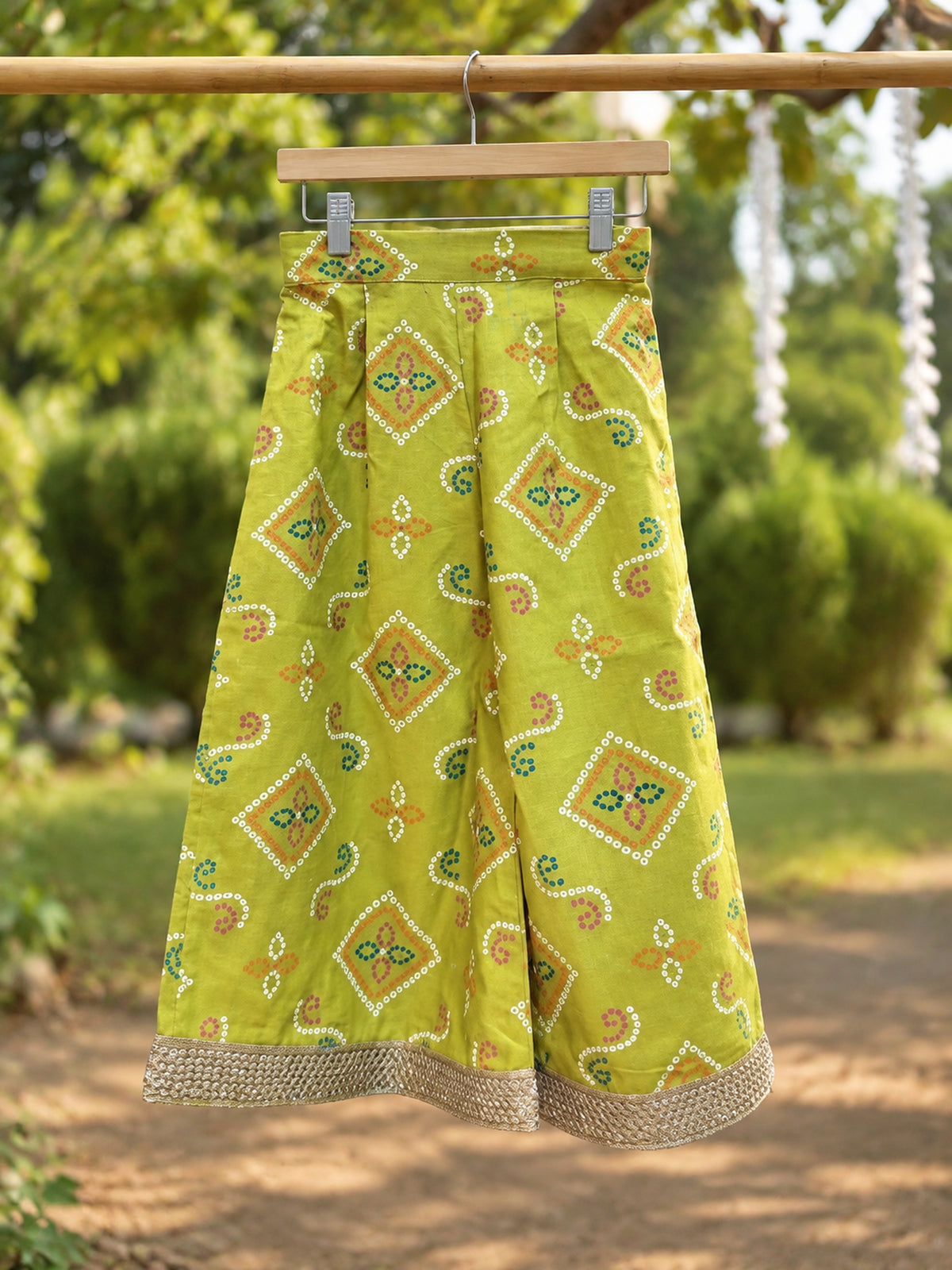 Mehendi Royale 3-Piece Ethnic Set